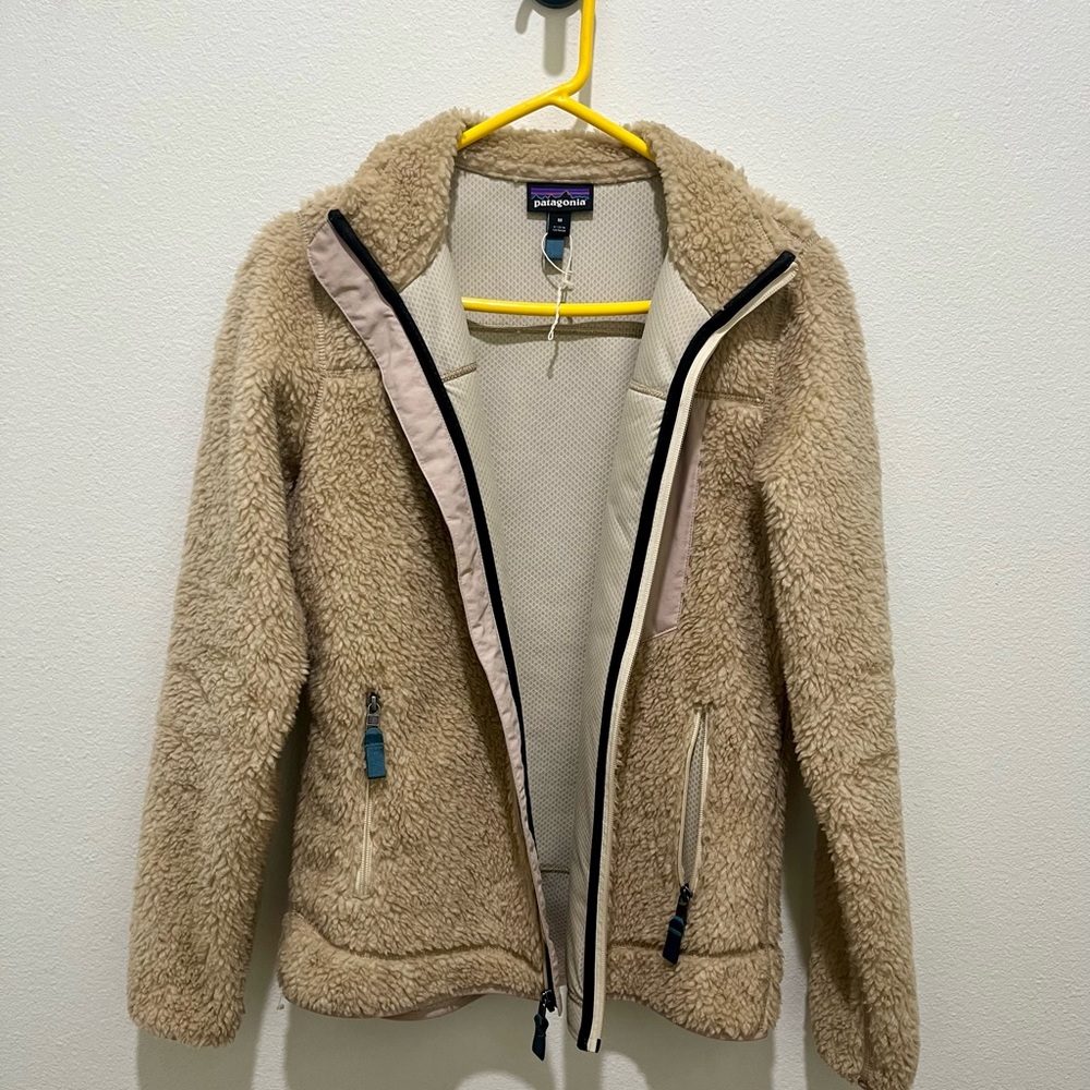 Patagonia Tan Fleece Jacket